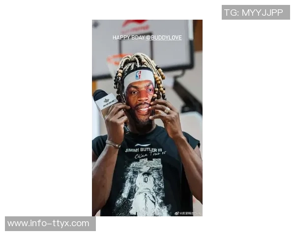 巴特勒赞希尔德幽默感十足无论上场与否总能带来欢笑 巴特勒赞希尔德幽默感十足无论上场与否总能带来欢笑