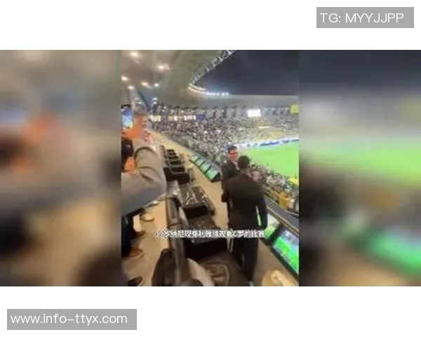 纳尼与C罗重聚社交媒体晒合照感慨是时候拜访老朋友了