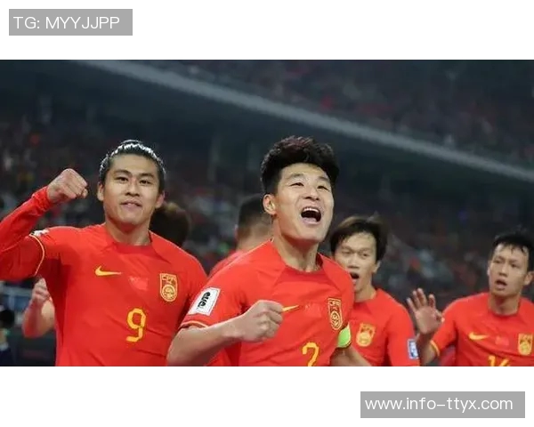 博涅克称赞泽林斯基成熟度提升只需停球便能轻松过人对手 博涅克称赞泽林斯基成熟度提升只需停球便能轻松过人对手