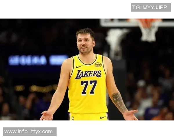 东契奇本赛季火力全开14场30分以上5场40分以上仅1场低于20分 东契奇本赛季火力全开14场30分以上5场40分以上仅1场低于20分