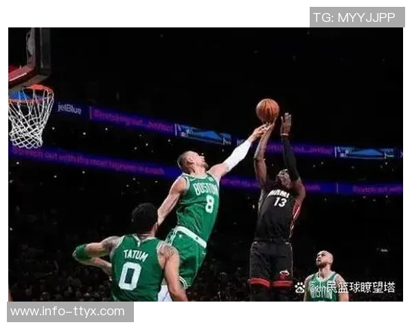 巴特勒半场表现抢眼17分钟内贡献12分2板3助2断展现强大杀伤力 巴特勒半场表现抢眼17分钟内贡献12分2板3助2断展现强大杀伤力