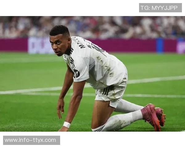 姆巴佩留在马德里专注训练球队全力关注其恢复情况 姆巴佩留在马德里专注训练球队全力关注其恢复情况