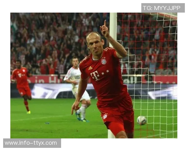 法尔克透露拜仁夏季追求雷德球员团队承诺及时通知接触情况